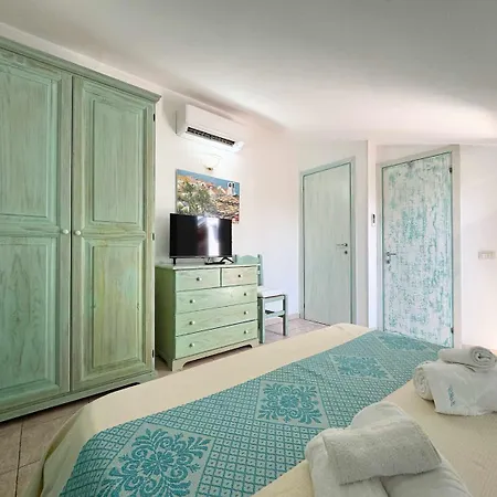 Residenza Garibaldi Vista Mare La Maddalena