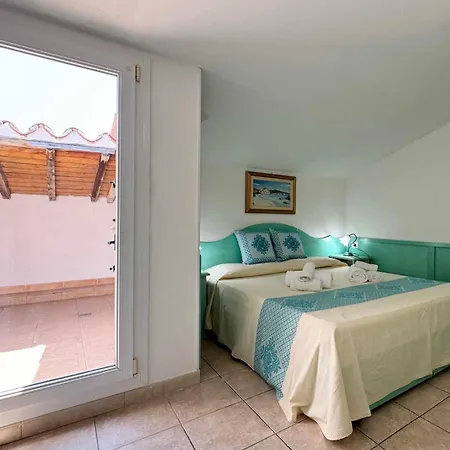 Apartman Residenza Garibaldi Vista Mare La Maddalena