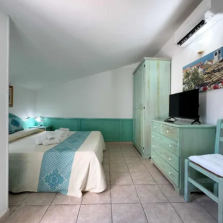 Residenza Garibaldi Vista Mare Apartman La Maddalena