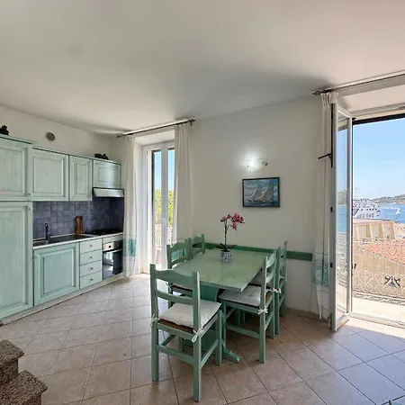 Residenza Garibaldi Vista Mare Apartman La Maddalena